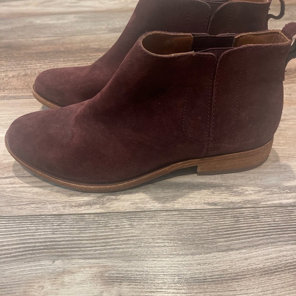 Kork Ease Velma Ankle Red Burgundy Suede Flat Booties Women’s 9.5 Chelsea Boot - Picture 3 of 6